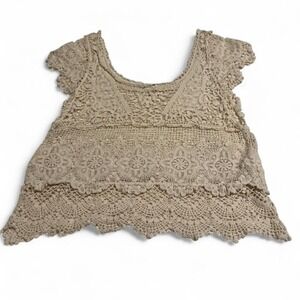 Teenbell Crochet Lace Top Womens Beige Excellent Boho Floral Scalloped